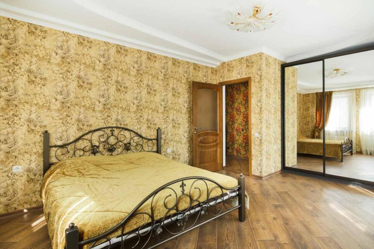 Apartment In Deribasovskay Street 20 Одесса Экстерьер фото